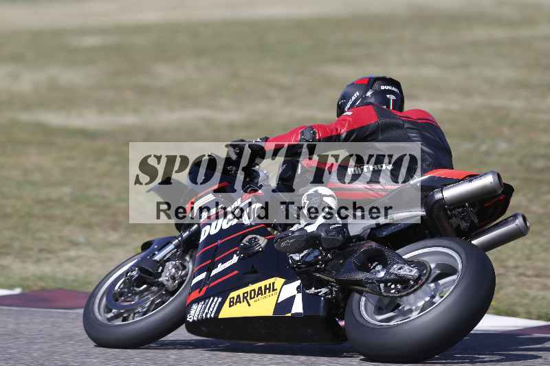 /21 17.06.2026  Ducati Schweiz Track Warmup ADR/Gruppe gelb/53